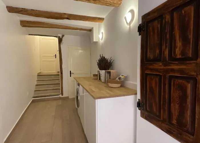 Zofia - Avec Cour Privee #1 * Moustiers-Sainte-Marie